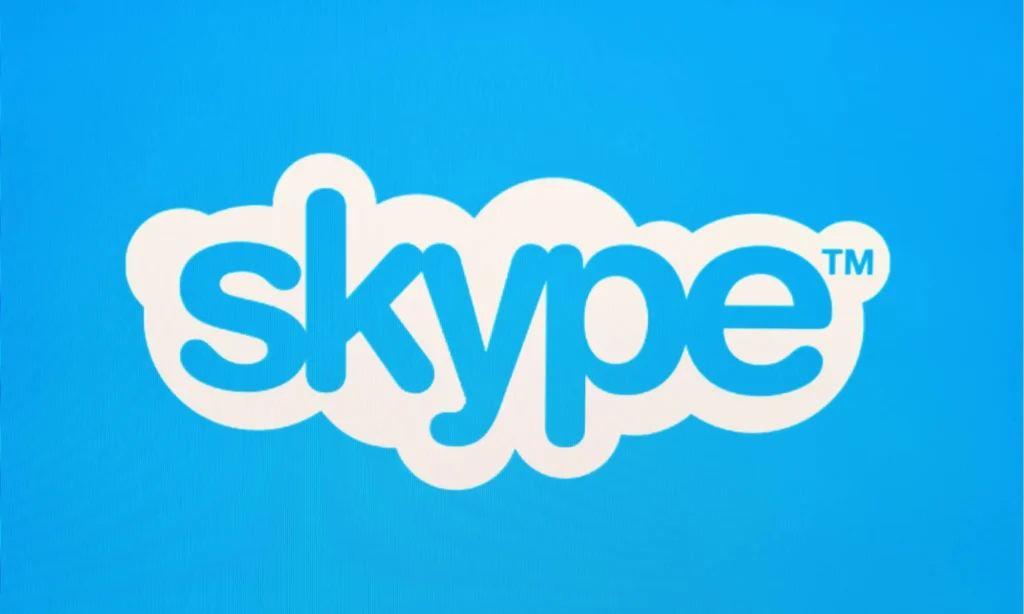 تطبيق Skype